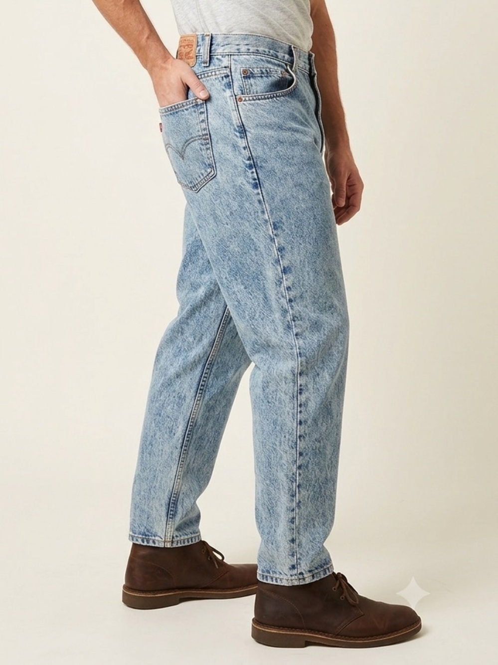 Levi’s 550 Relaxed Fit Light Wash Vintage Denim Jeans | W33 x L30